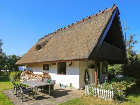 6 person holiday home in F revejle, Fårevejle Kirkeby